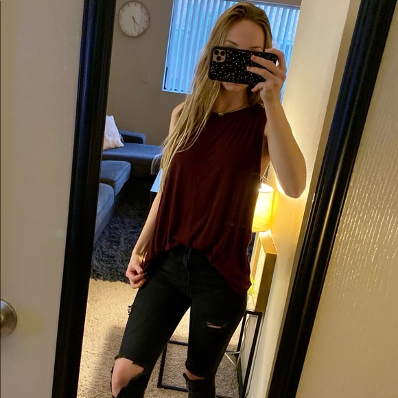 Maroon Tank Top - Picture 3 of 3